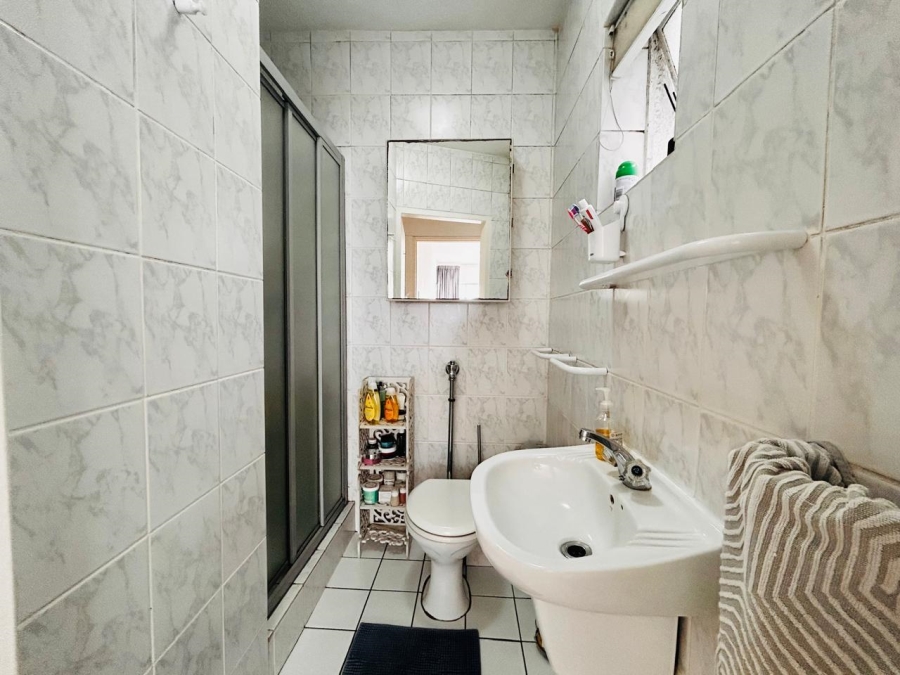 3 Bedroom Property for Sale in Mouille Point Western Cape